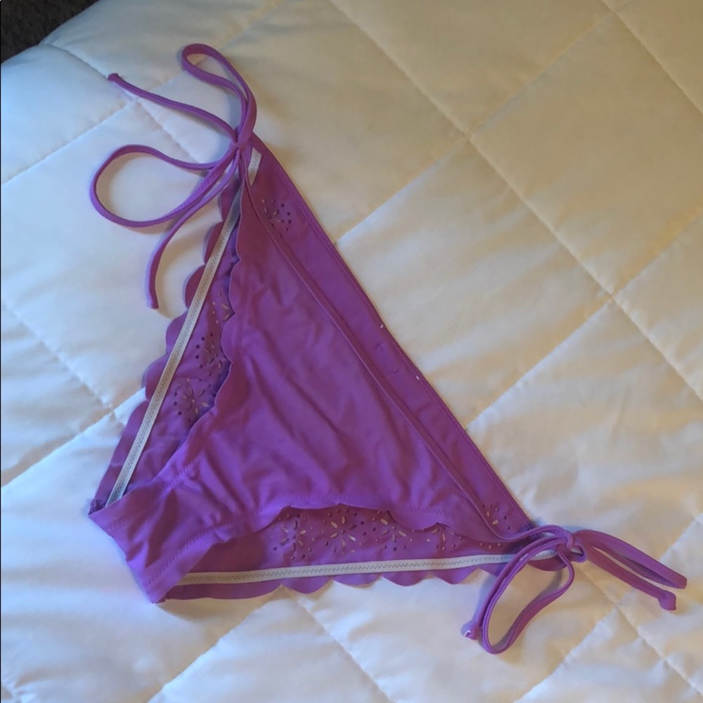 Roxy swim bottoms